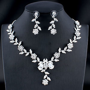 Mansi classic Wedding Set